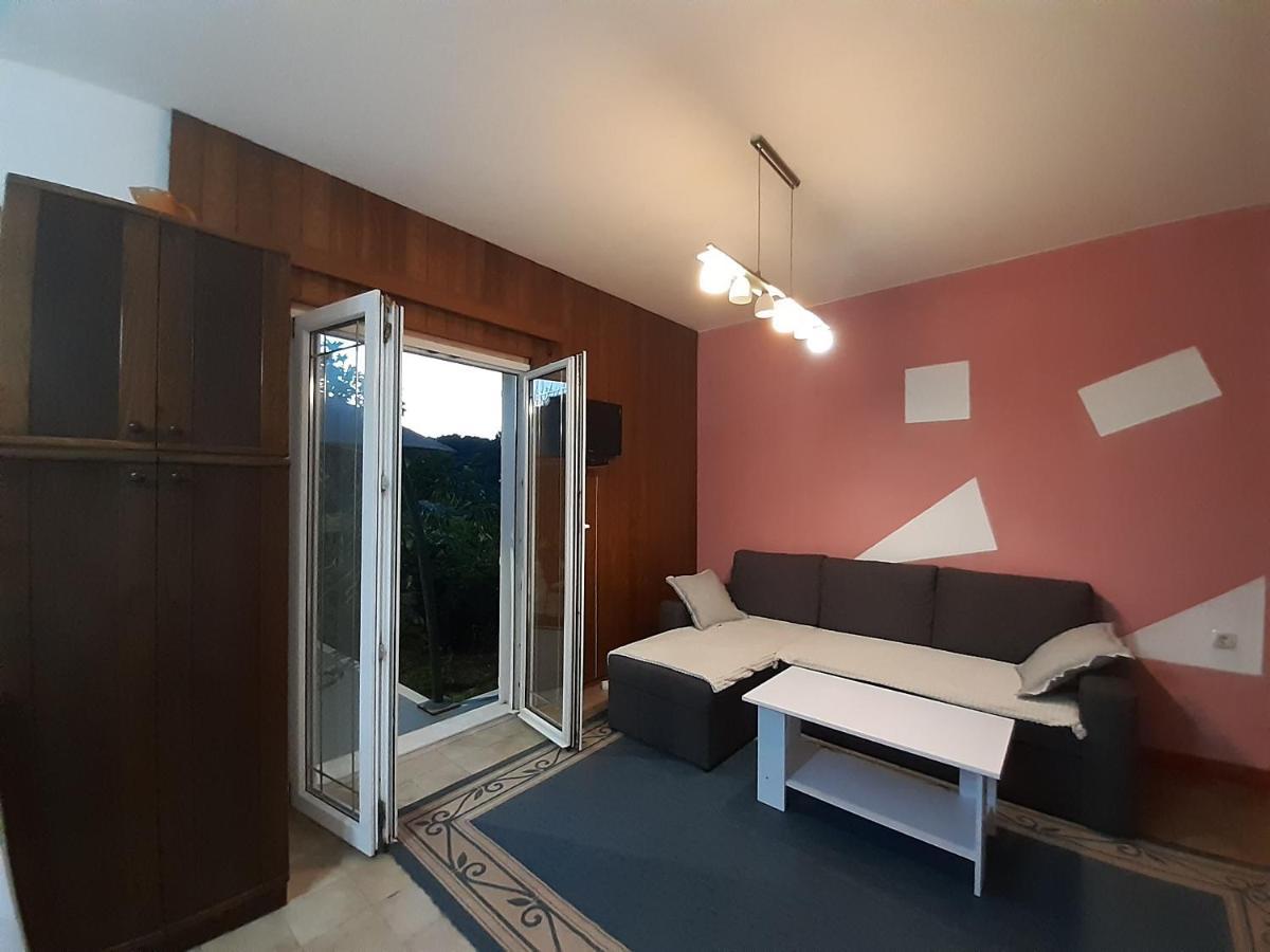 Apartament Cebalo - Ekonomija *