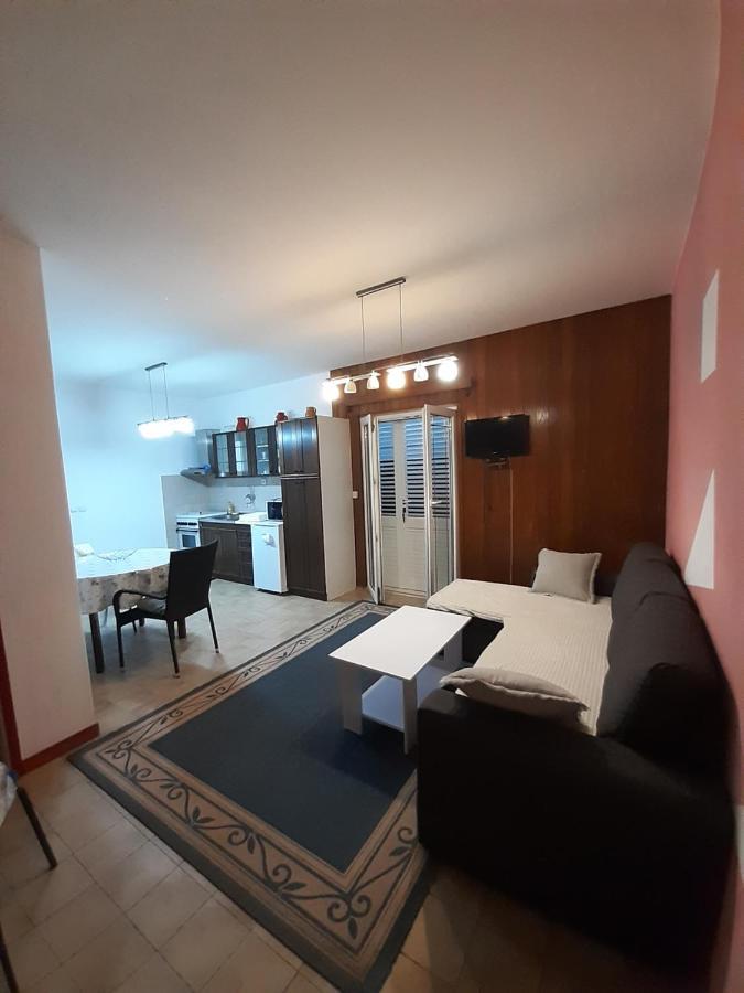 Apartment Cebalo - Ekonomija *