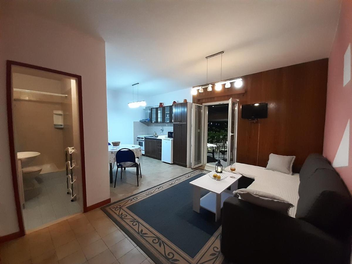 Cebalo - Ekonomija Apartment *
