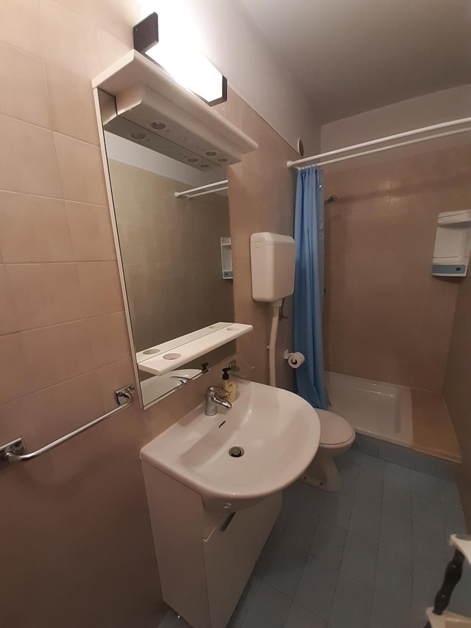 Cebalo - Ekonomija Apartment *